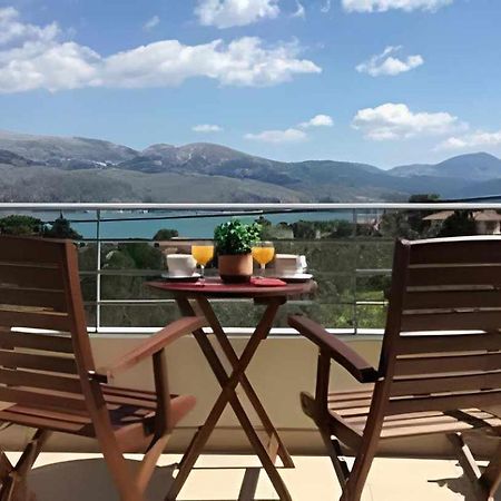 Vista Di Mare Leilighet Lixoúri Eksteriør bilde